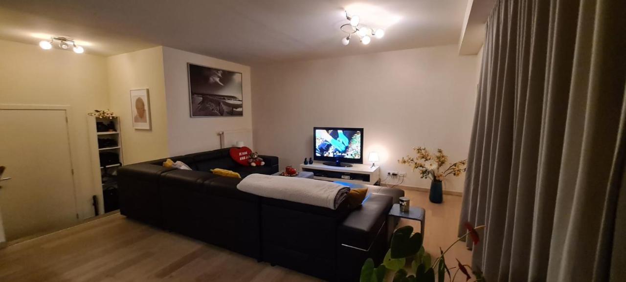 Residentie Reilof Ghent Luaran gambar